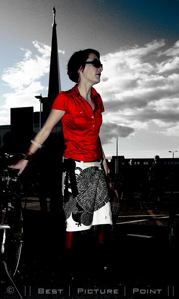 DSC04508-katja-cut-mod-desat